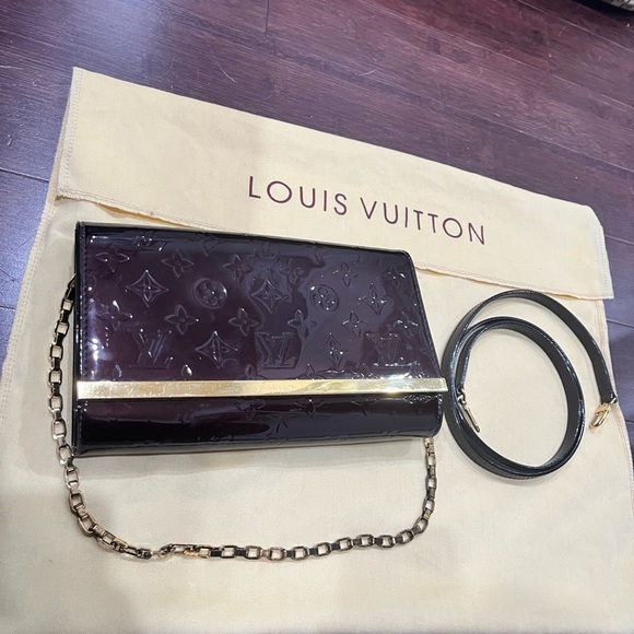 Louis Vuitton Monogram Vernis Ana Clutch - Picture 3 of 11